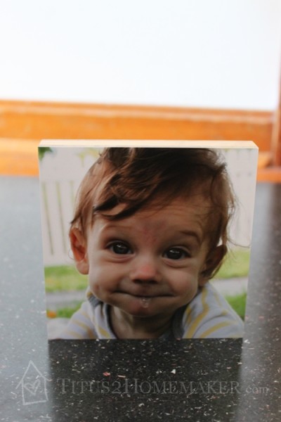 3-dimensional Plywerk art stands up