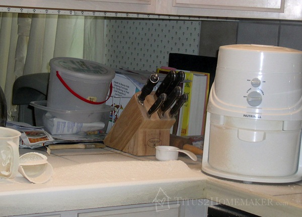 flour drifts left by the Nutrimill #t2hmkr