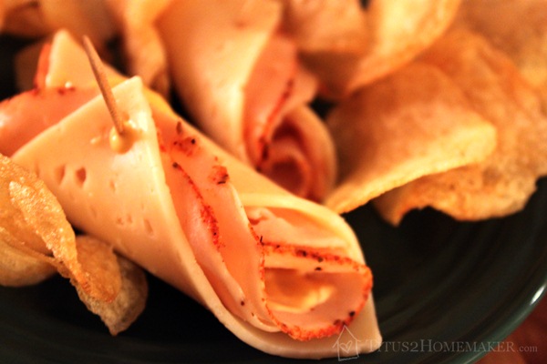 Chipotle-Cheddar-Bacon-Swiss Wraps #t2hmkr