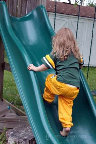 Livia's Packers gear from BabyFans #t2hmkr #gbpackers