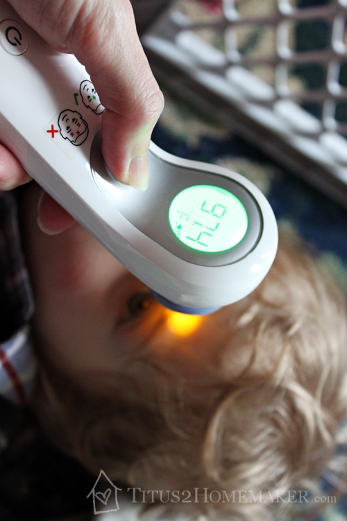 Braun No-Touch + Forehead Thermometer (review) -- Titus 2 Homemaker #t2hmkr