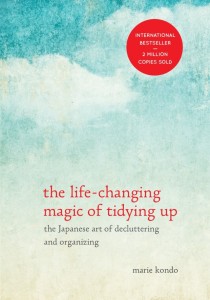 The Life-Changing Magic of Tidying Up -- review at Titus 2 Homemaker #t2hmkr