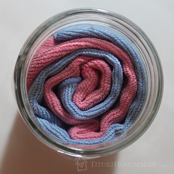 7+ Ways to Gift a Norwex Cloth -- Titus 2 Homemaker #t2hmkr