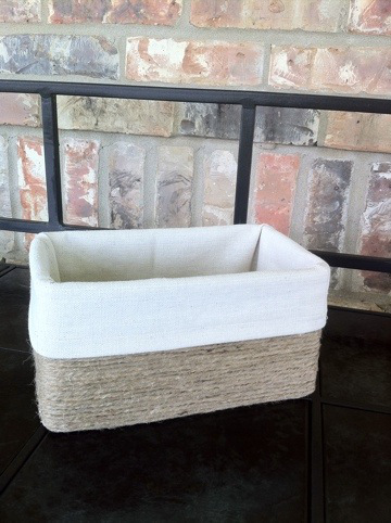 DIY: Gift Basket Containers to Make (roundup) -- Titus 2 Homemaker (upcycled tissue box from Southern Flair Crafts) #t2hmkr